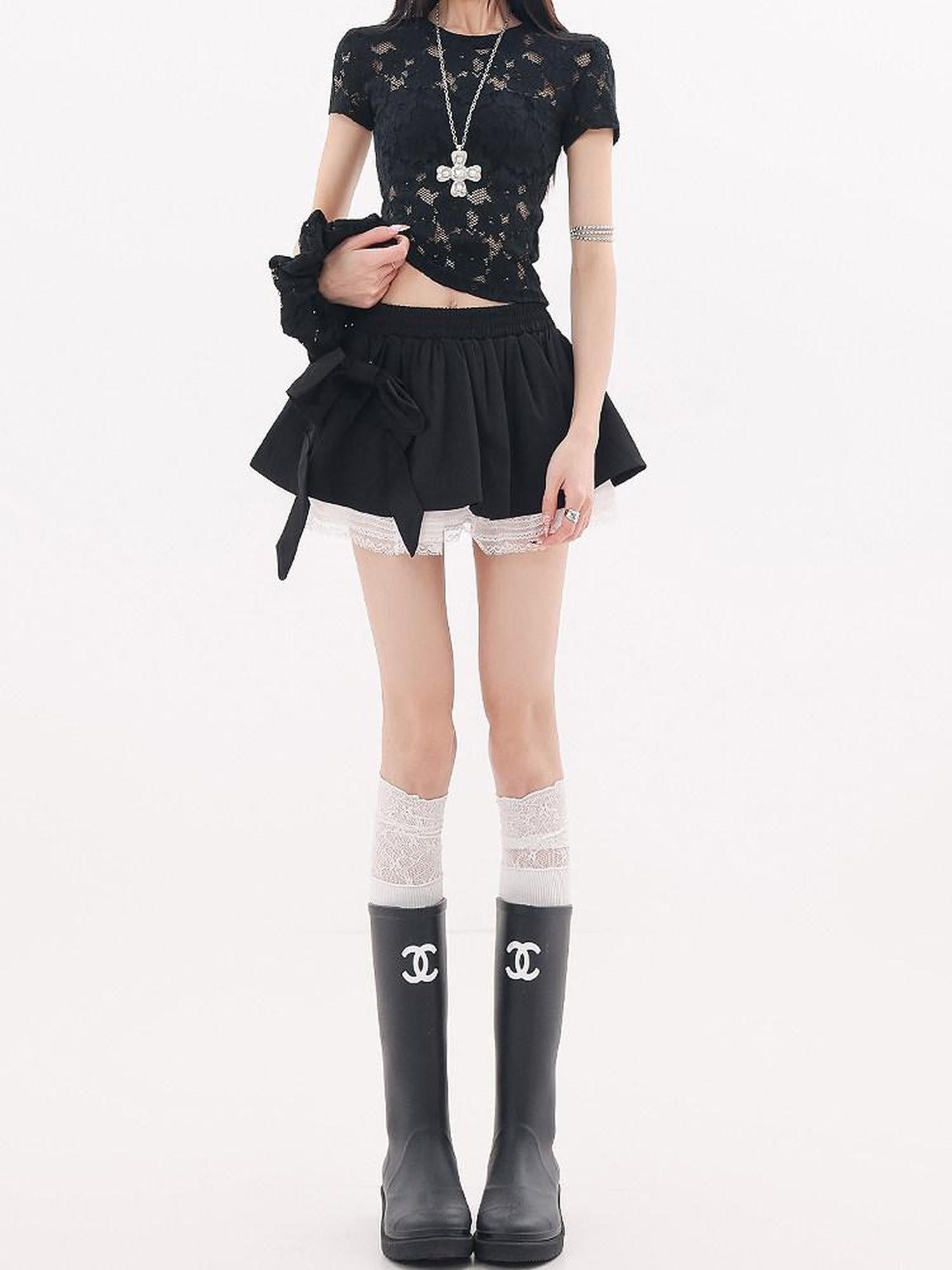 QIUQIU STUDIO Black Lace Trim Bow Puff Patchwork Women&