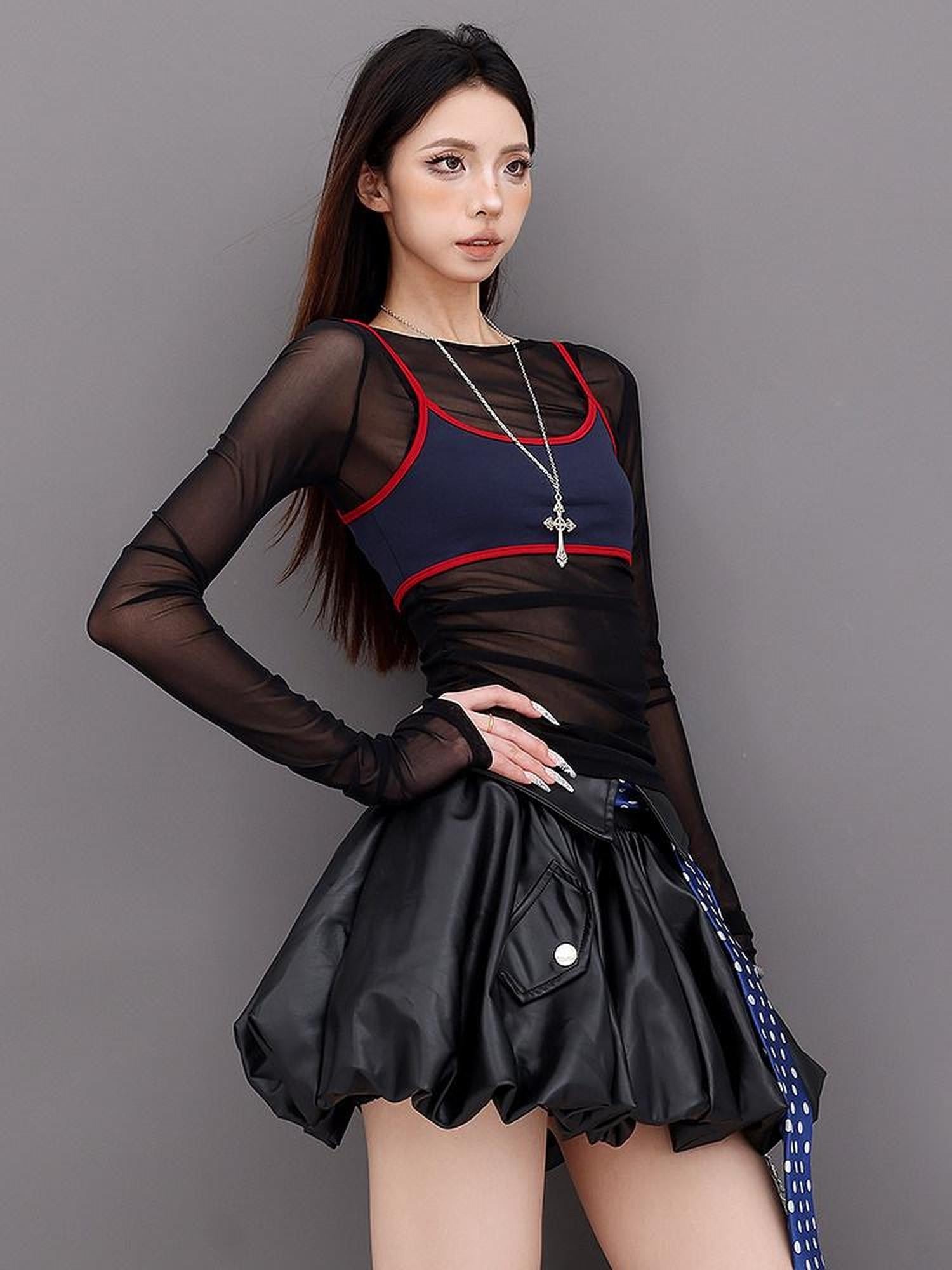 QIUQIU STUDIO Black Layered Sheer Slim Fit Spicy Girl Round Neck Women&