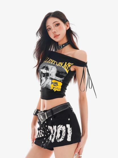 QIUQIU STUDIO Black Letter Print Asymmetric One Shoulder Women&
