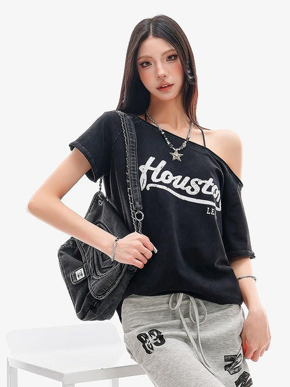 QIUQIU STUDIO Black Letter Print One Shoulder Cropped Women&