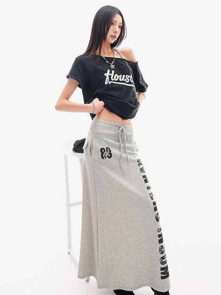 QIUQIU STUDIO Black Letter Print One Shoulder Cropped Women&