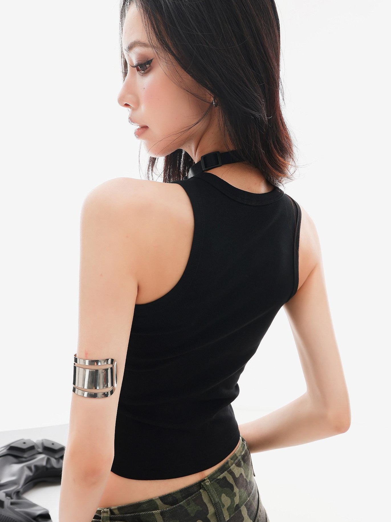 QIUQIU STUDIO Black Letter Print Sexy Cropped Sleeveless Slim Fit Women&