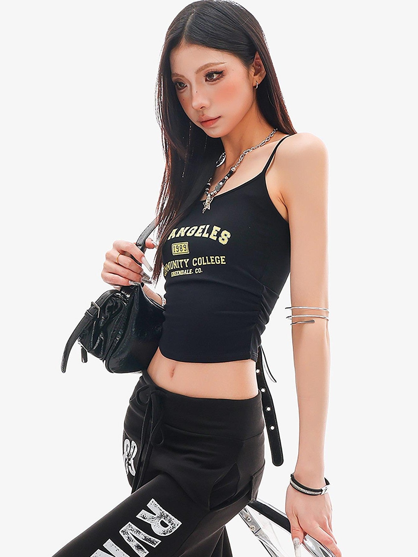 QIUQIU STUDIO Black Lettering Cropped Slim Fit Women&
