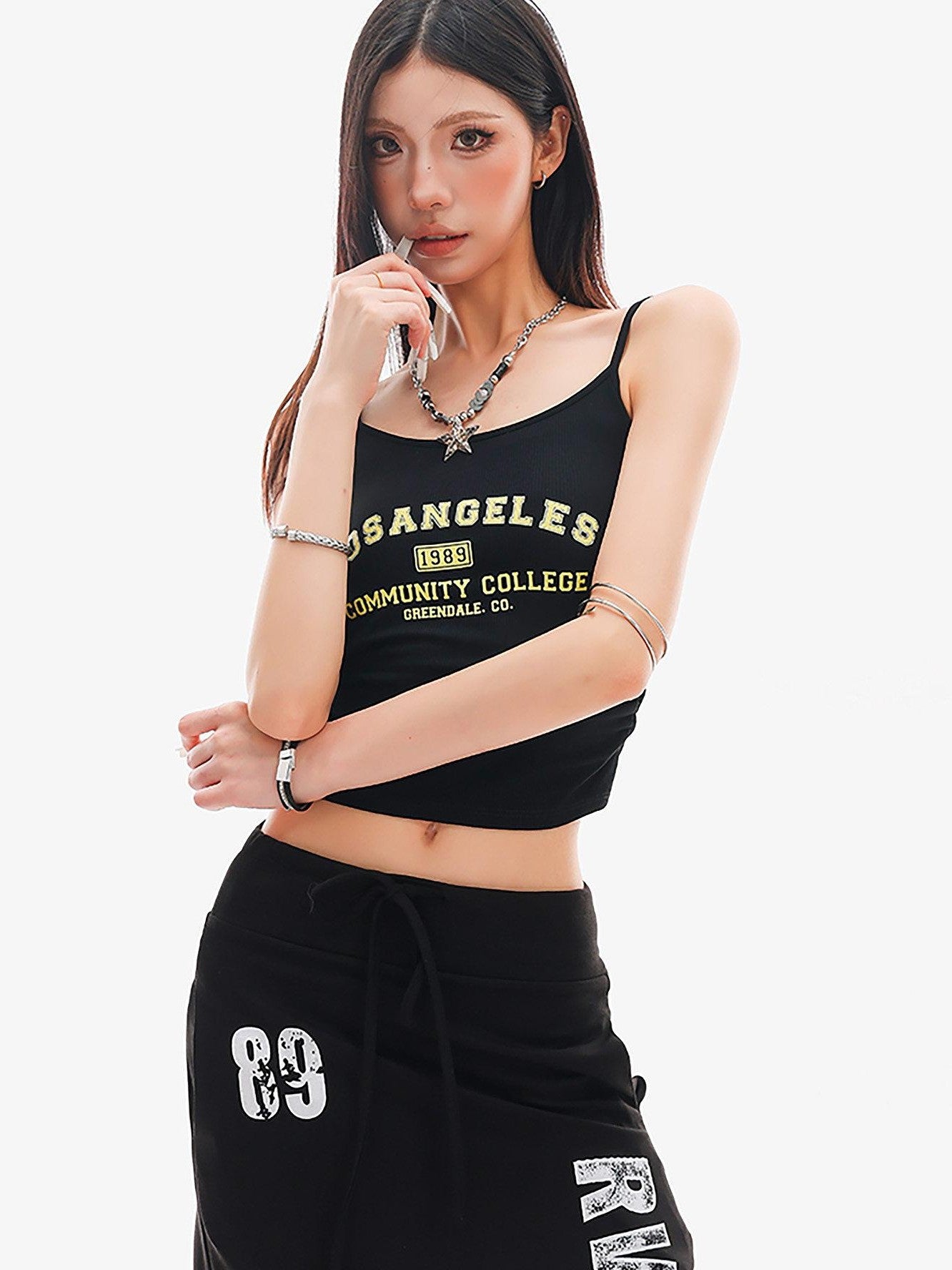 QIUQIU STUDIO Black Lettering Cropped Slim Fit Women&