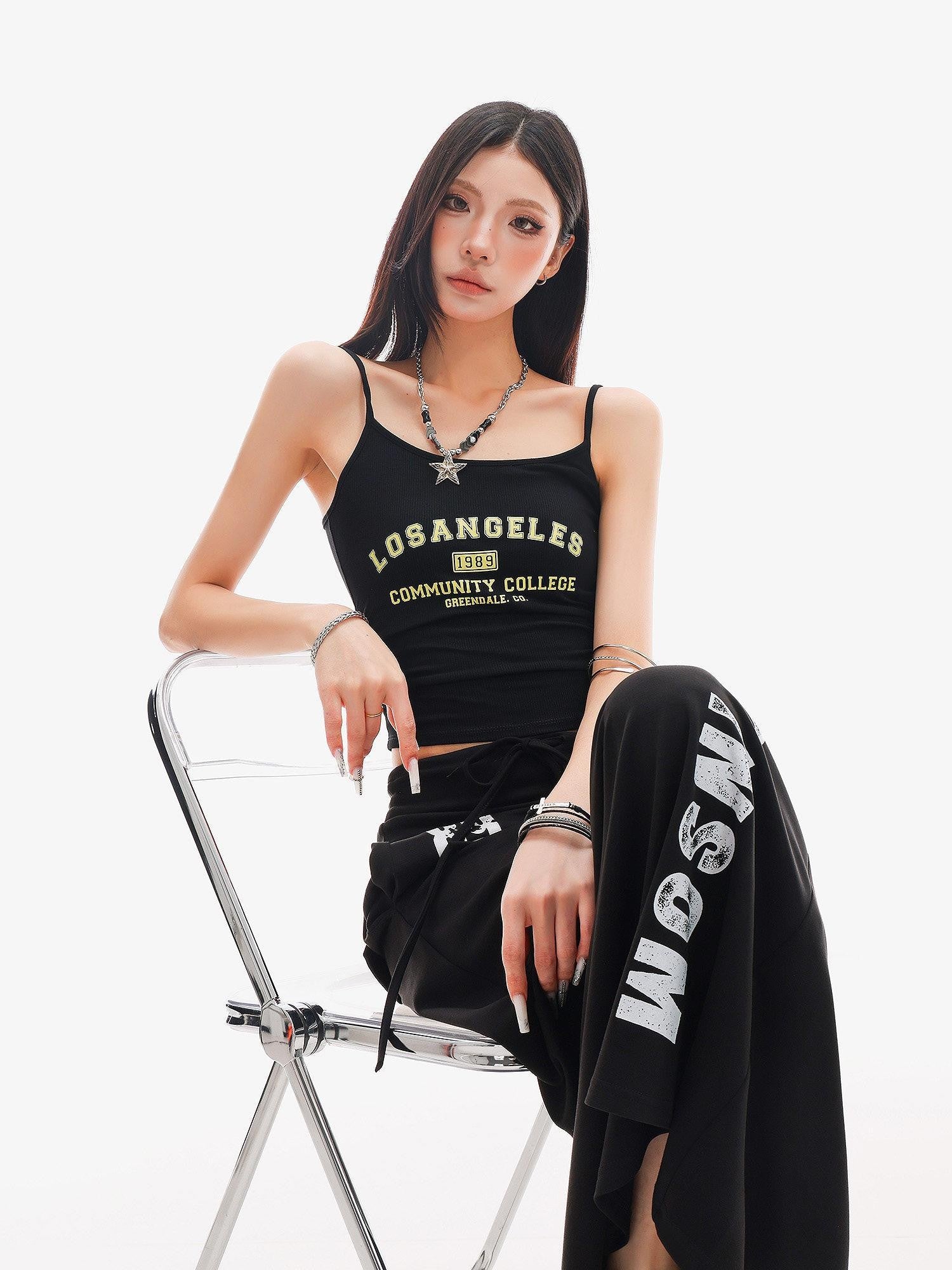 QIUQIU STUDIO Black Lettering Cropped Slim Fit Women&