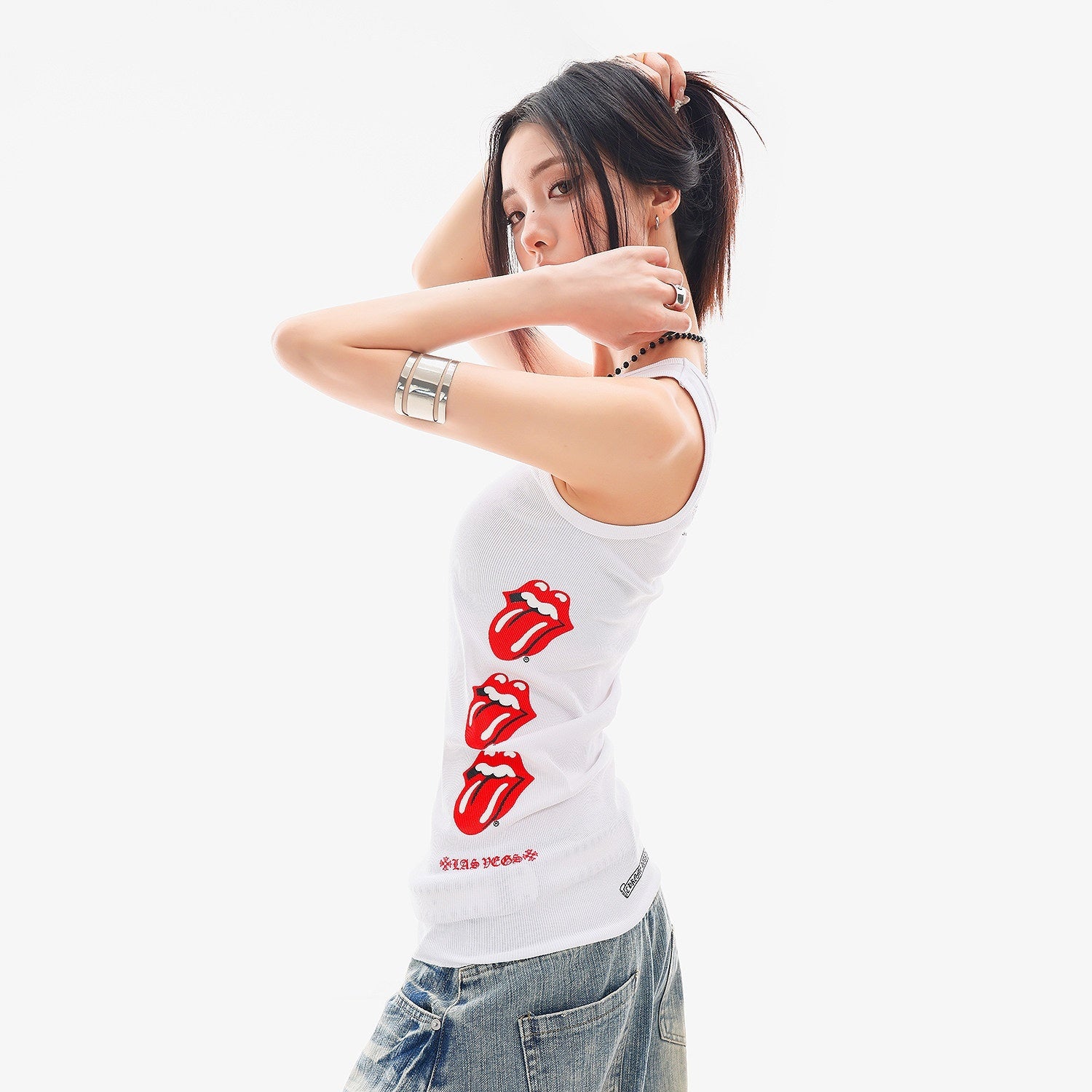 QIUQIU_STUDIO_Black_White_Colorblock_Printed_Knitted_Slim_Women&