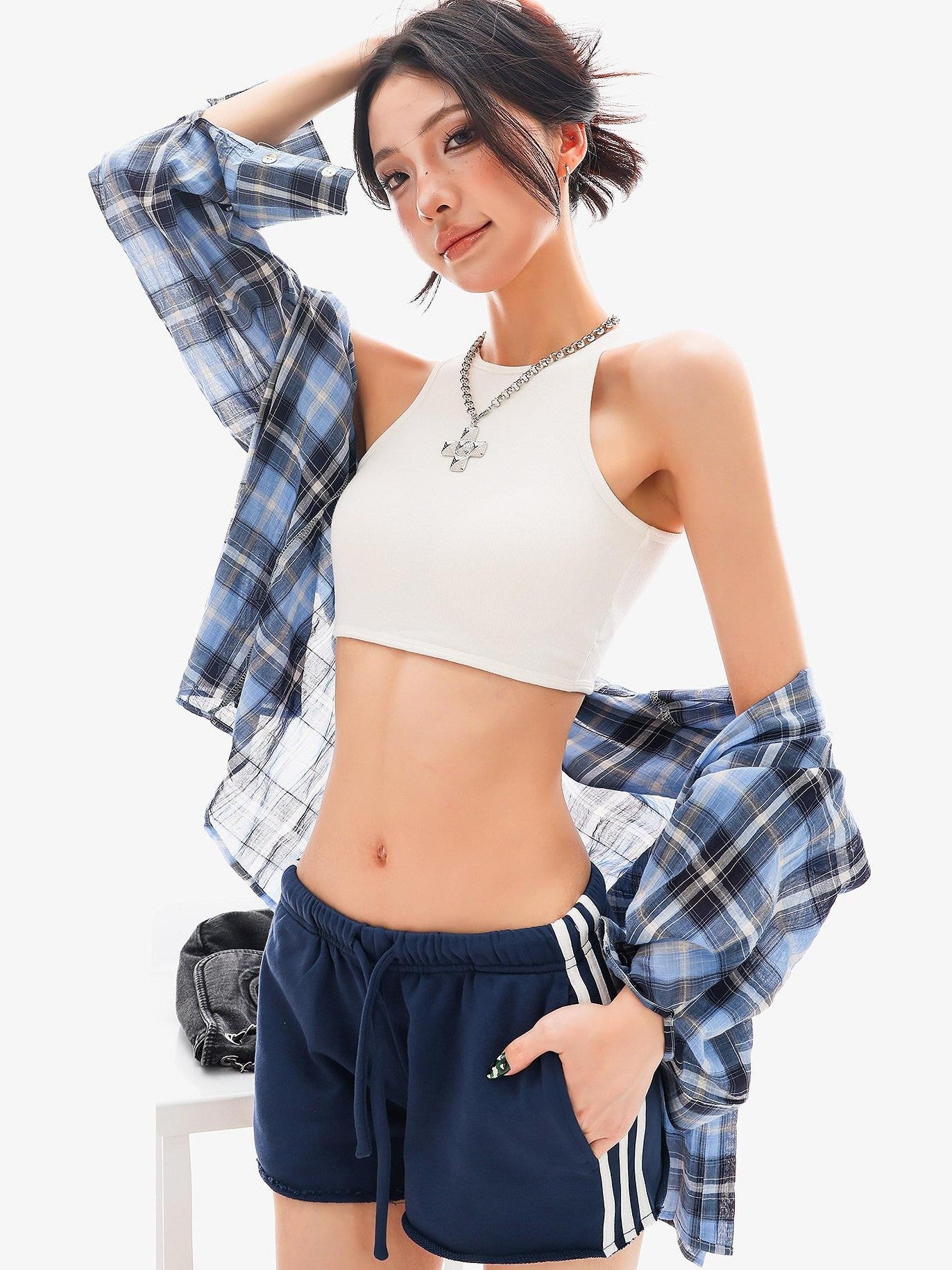 QIUQIU STUDIO Blue Black Plaid Contrast Collar Cropped Relaxed Long Sleeve Women&