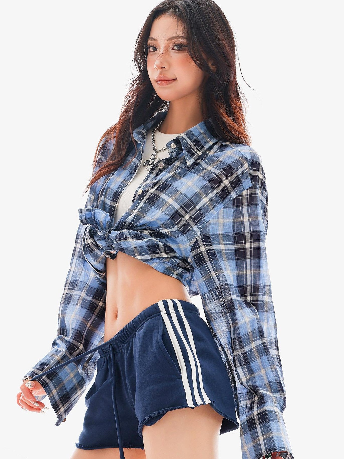 QIUQIU STUDIO Blue Black Plaid Contrast Collar Cropped Relaxed Long Sleeve Women&