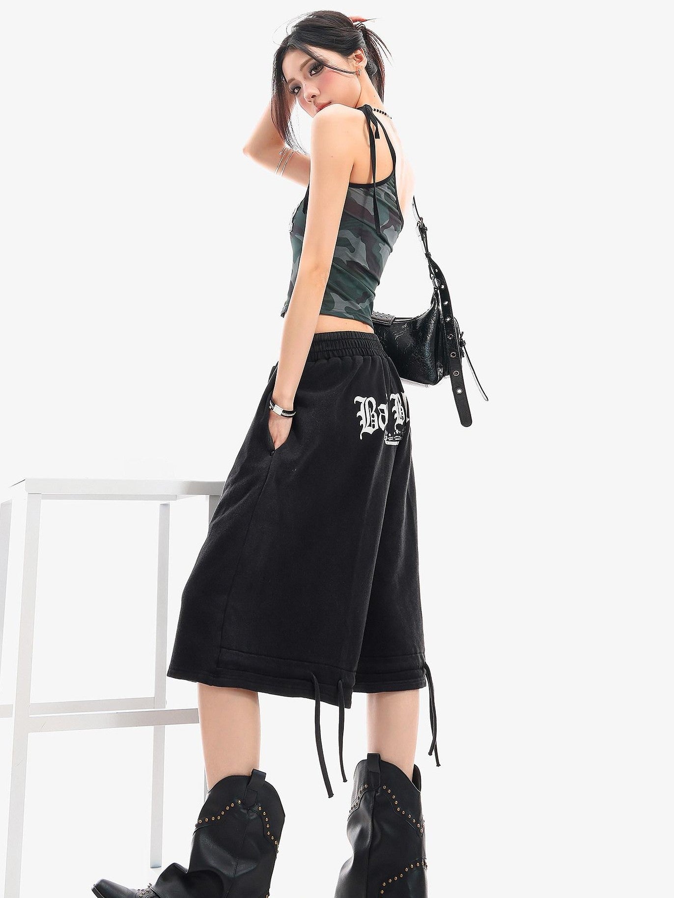 QIUQIU STUDIO Camo Asymmetrical Halter Tie V-neck Slim Waist Letter Print Women&