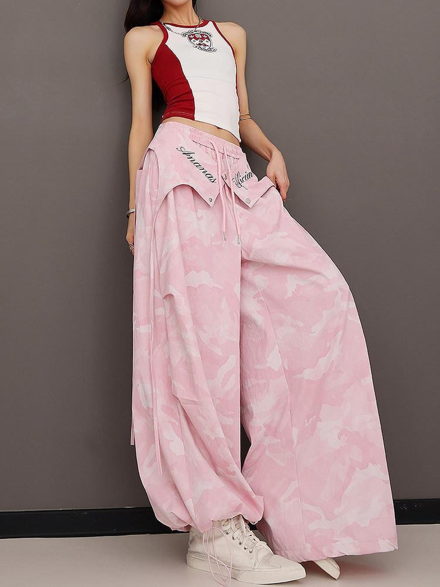 QIUQIU STUDIO Camo Patchwork Cargo Elastic Waist Pockets Women&