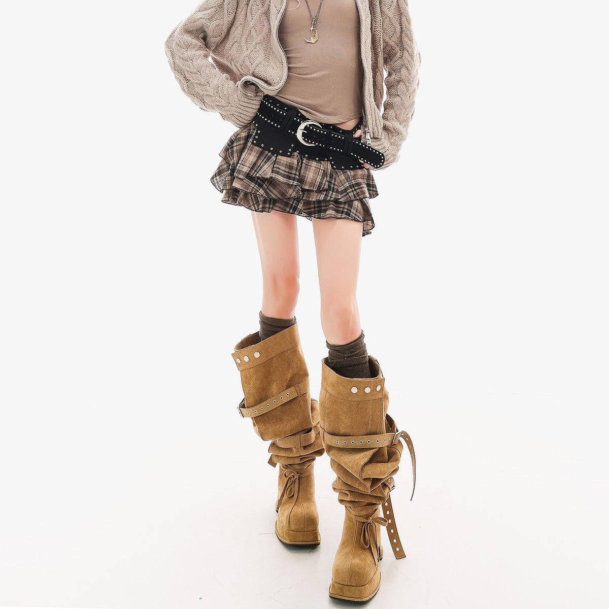 QIUQIU_STUDIO_Chunky_Cable_Knit_Stand_Collar_Loose_Fit_Women&