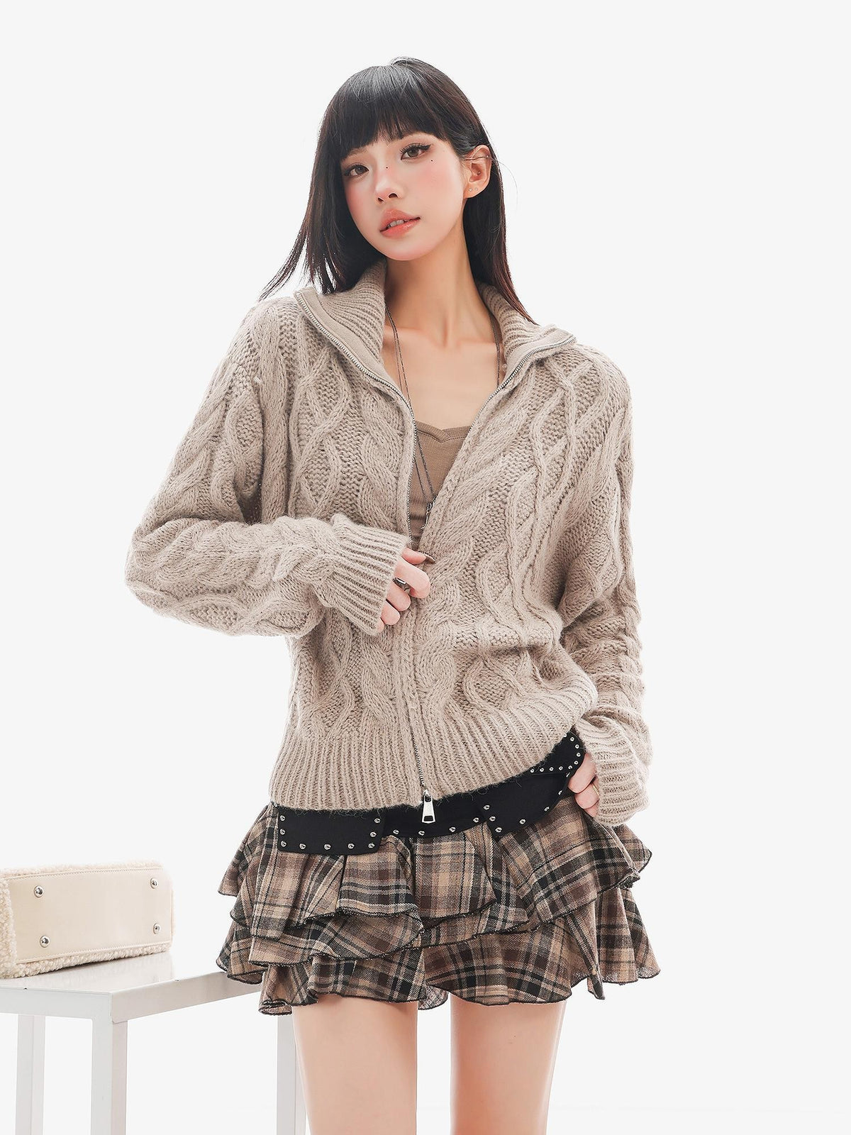 QIUQIU STUDIO Chunky Cable Knit Stand Collar Loose Fit Women&