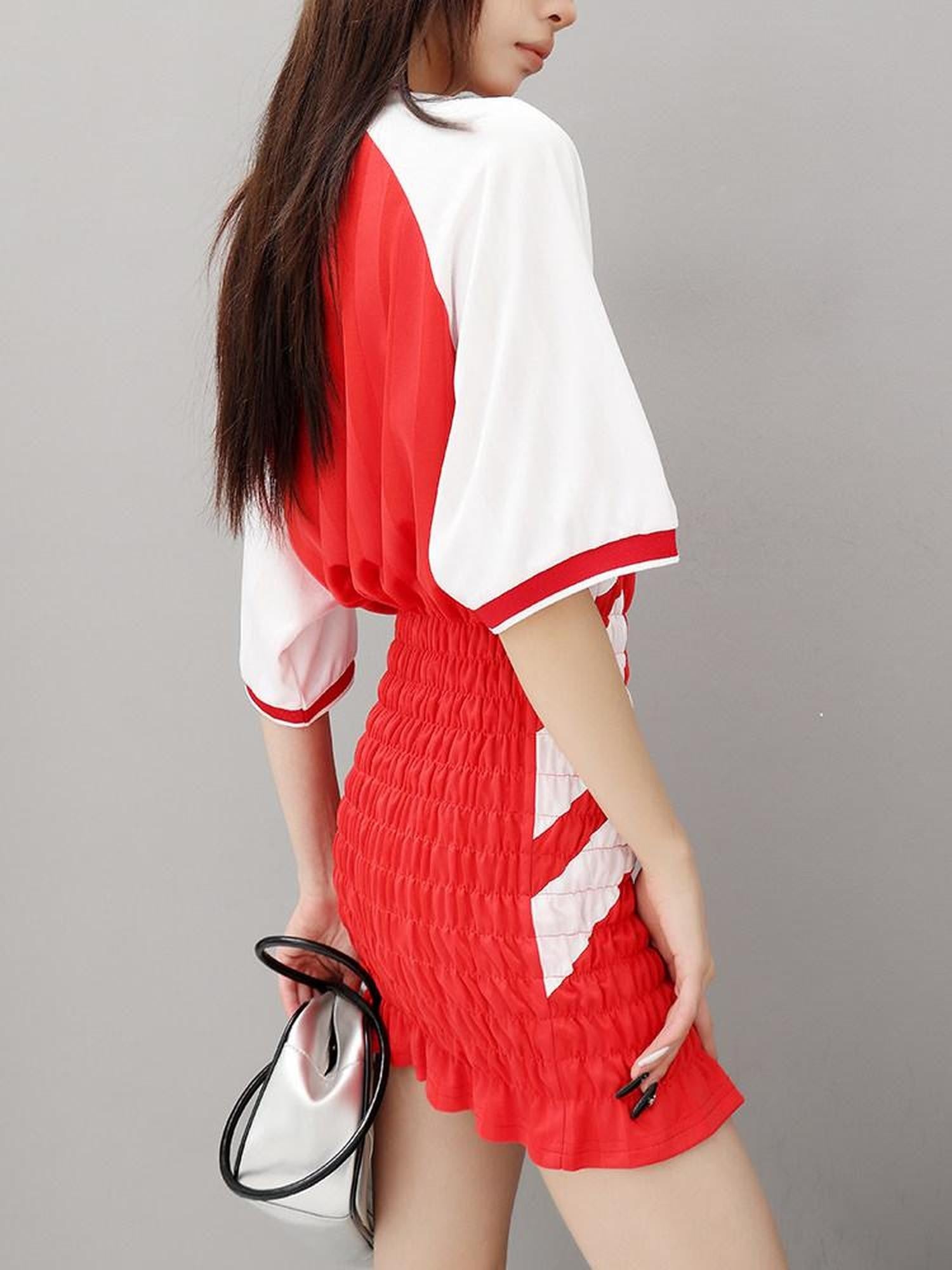 QIUQIU STUDIO Colorblock V-neck Raglan Women&