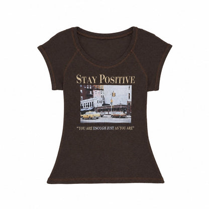 QIUQIU_STUDIO_Creative_Letter_Print_Round_Neck_Cropped_Women&