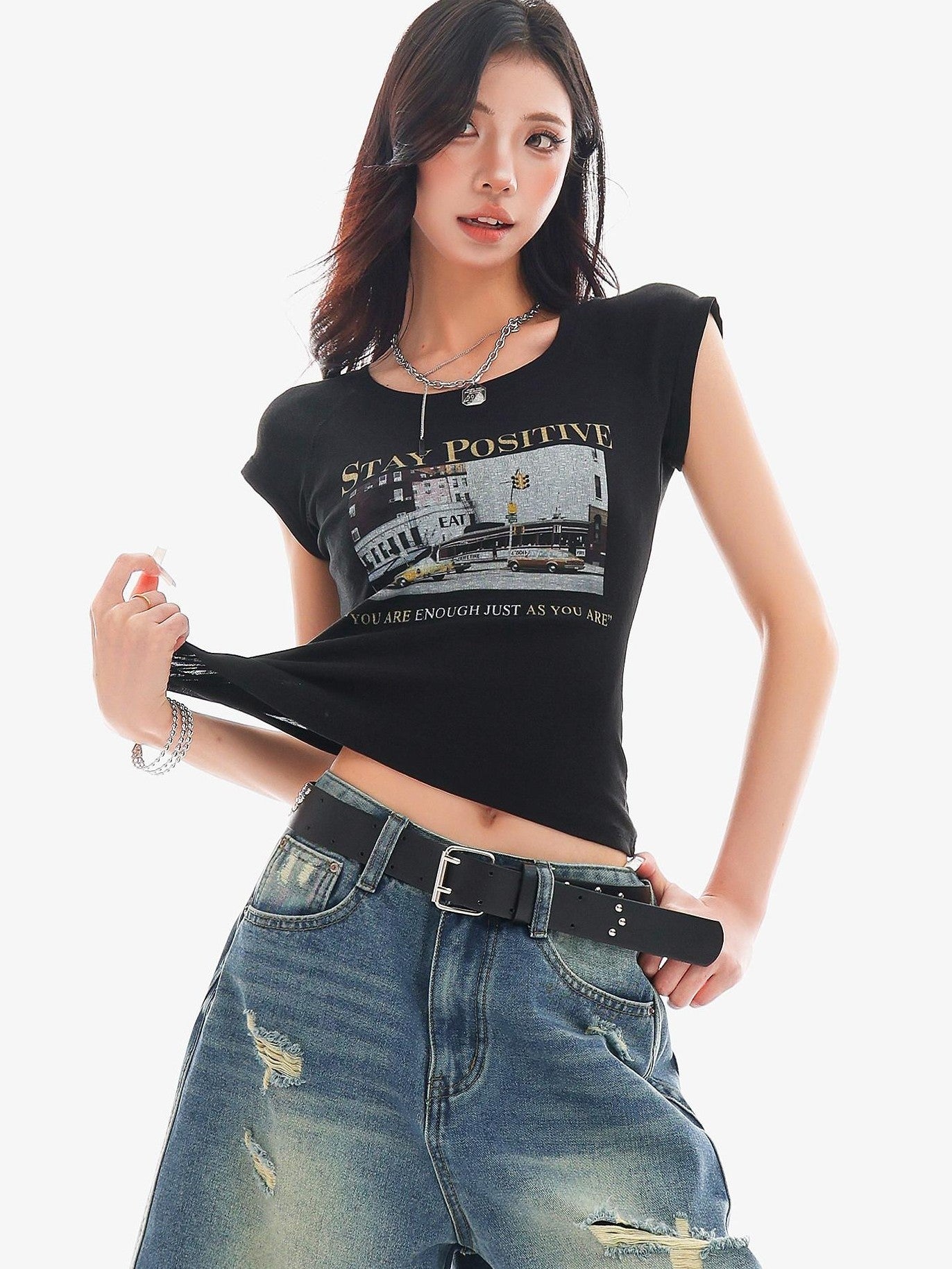 QIUQIU STUDIO Creative Letter Print Round Neck Cropped Women&