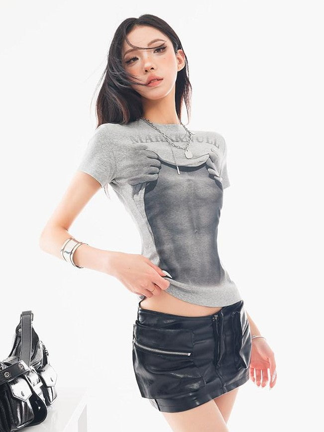QIUQIU STUDIO Cropped American Lettered Print Crewneck Women&