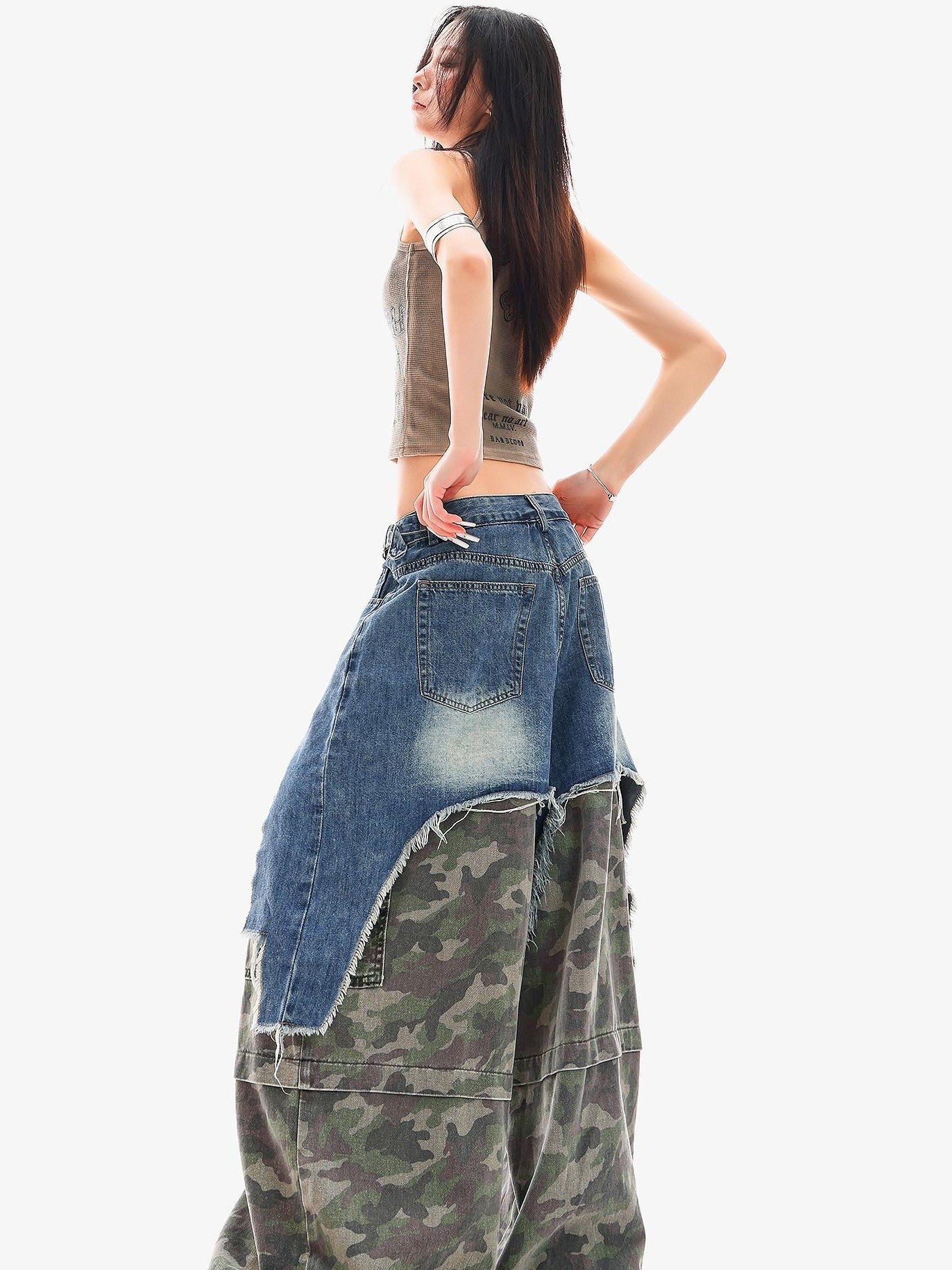 QIUQIU STUDIO Cropped Printed Round Neck Fitted Women&