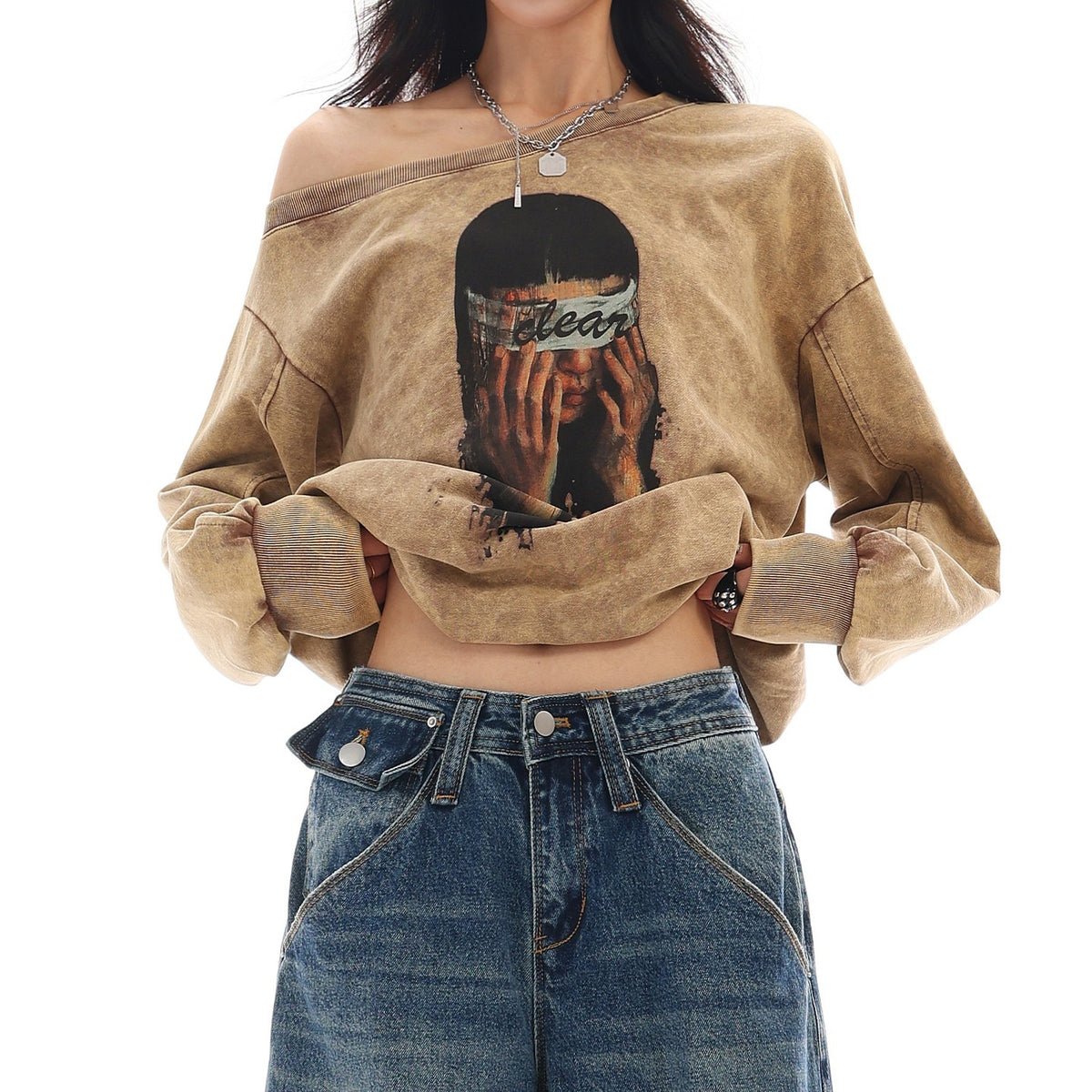 QIUQIU_STUDIO_Distressed_Graphic_Asymmetric_Off_Shoulder_Women&