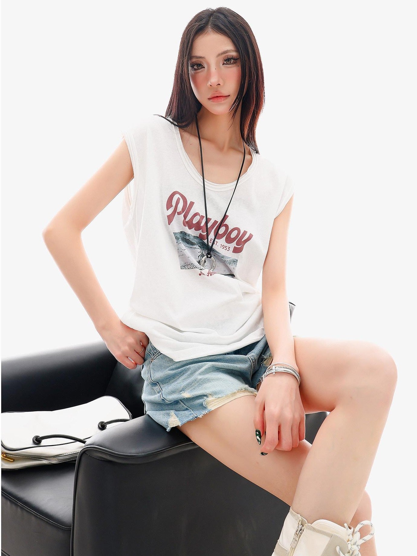 QIUQIU STUDIO Distressed Printed Rolled Hem U Neck Loose Women&