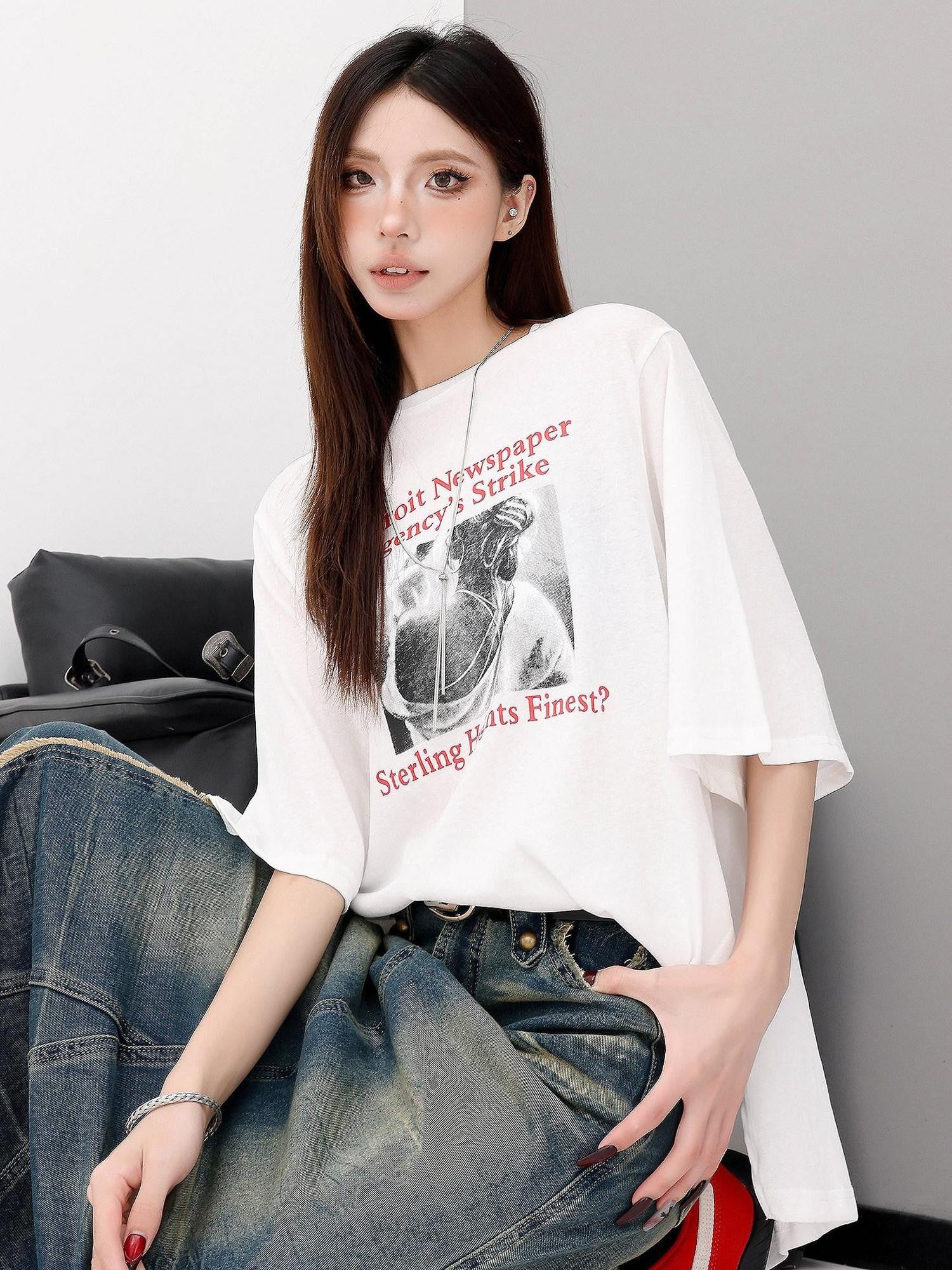 QIUQIU STUDIO Figure Print Side Slit Round Neck Women&