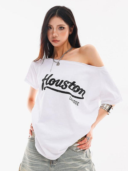 QIUQIU STUDIO Fitted Letter Print One Shoulder Short Sleeve Women&
