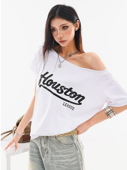 QIUQIU STUDIO Fitted Letter Print One Shoulder Short Sleeve Women&
