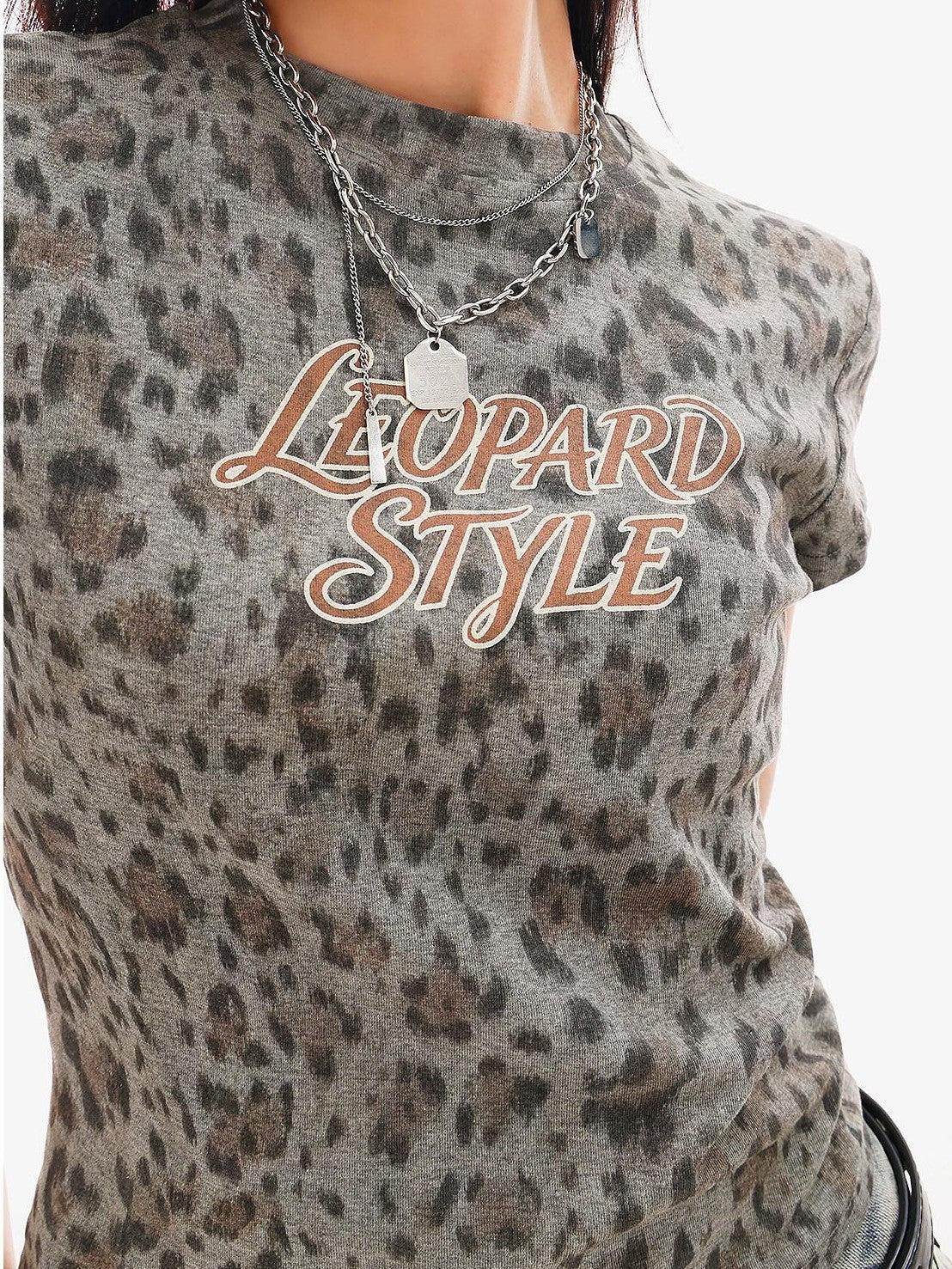 QIUQIU STUDIO Gray Leopard Letter Print Roundneck Slim Waist Women&