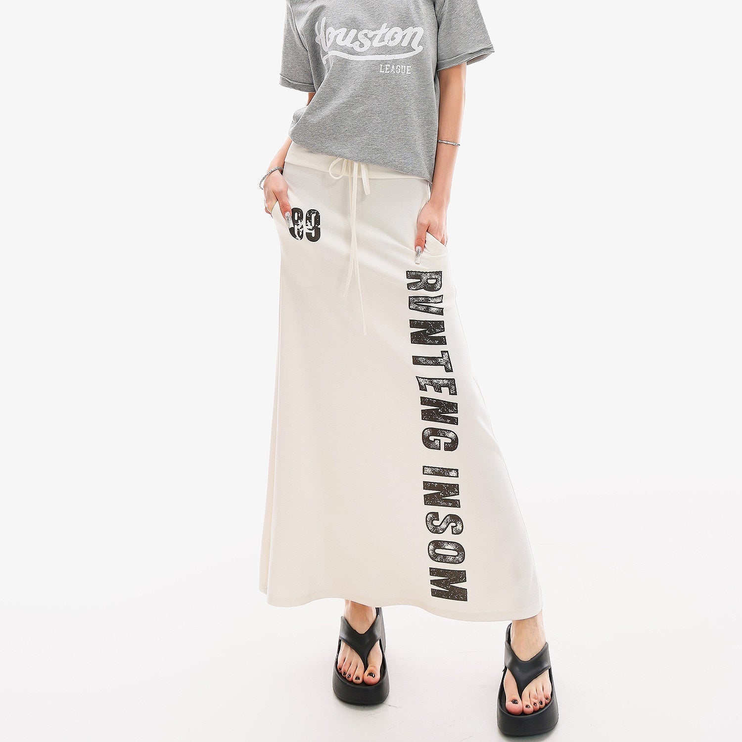 QIUQIU_STUDIO_Gray_Letter_Print_Drawstring_Mid_Waist_Women&