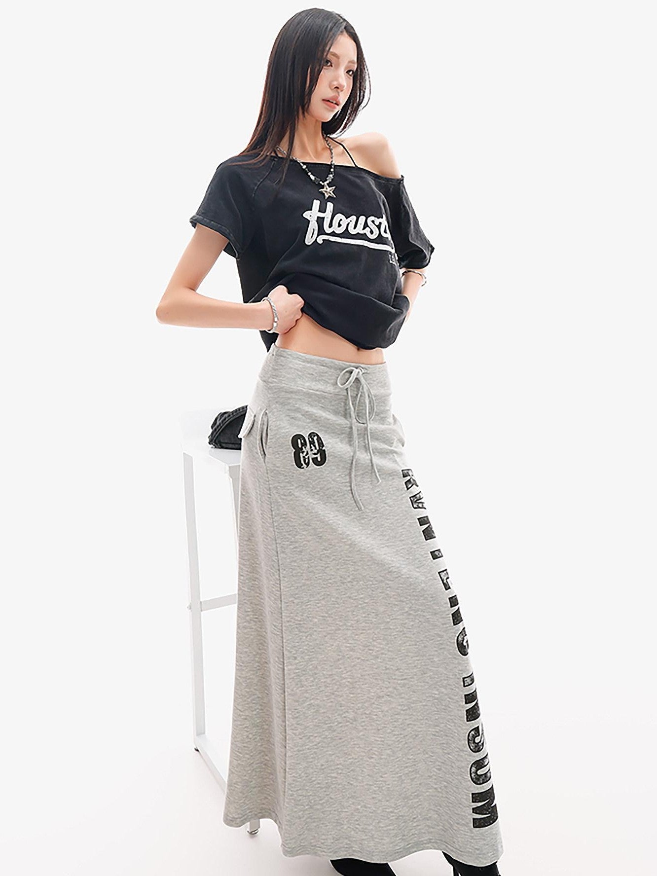 QIUQIU STUDIO Gray Letter Print Drawstring Mid Waist Women&