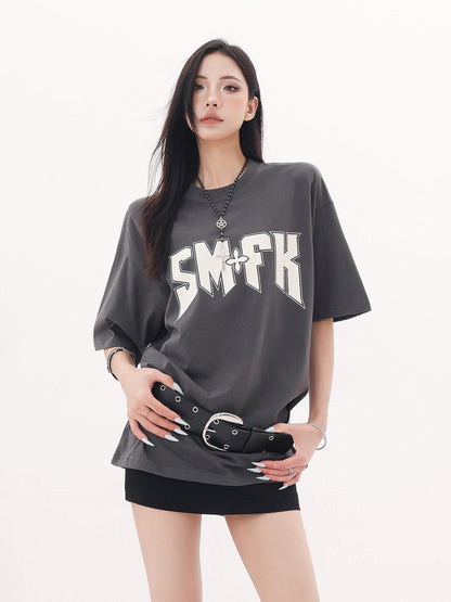 QIUQIU STUDIO Gray White Black Letter Print Drop Shoulder Women&