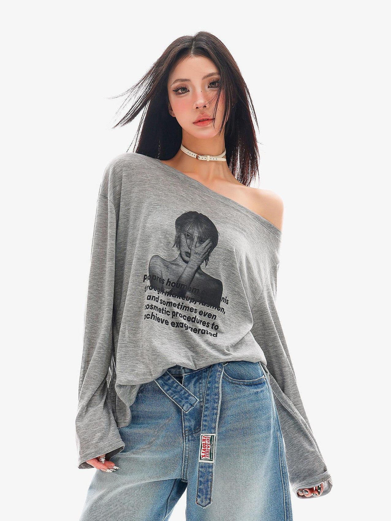 QIUQIU STUDIO Grey Portrait Print Asymmetric Collar Women&