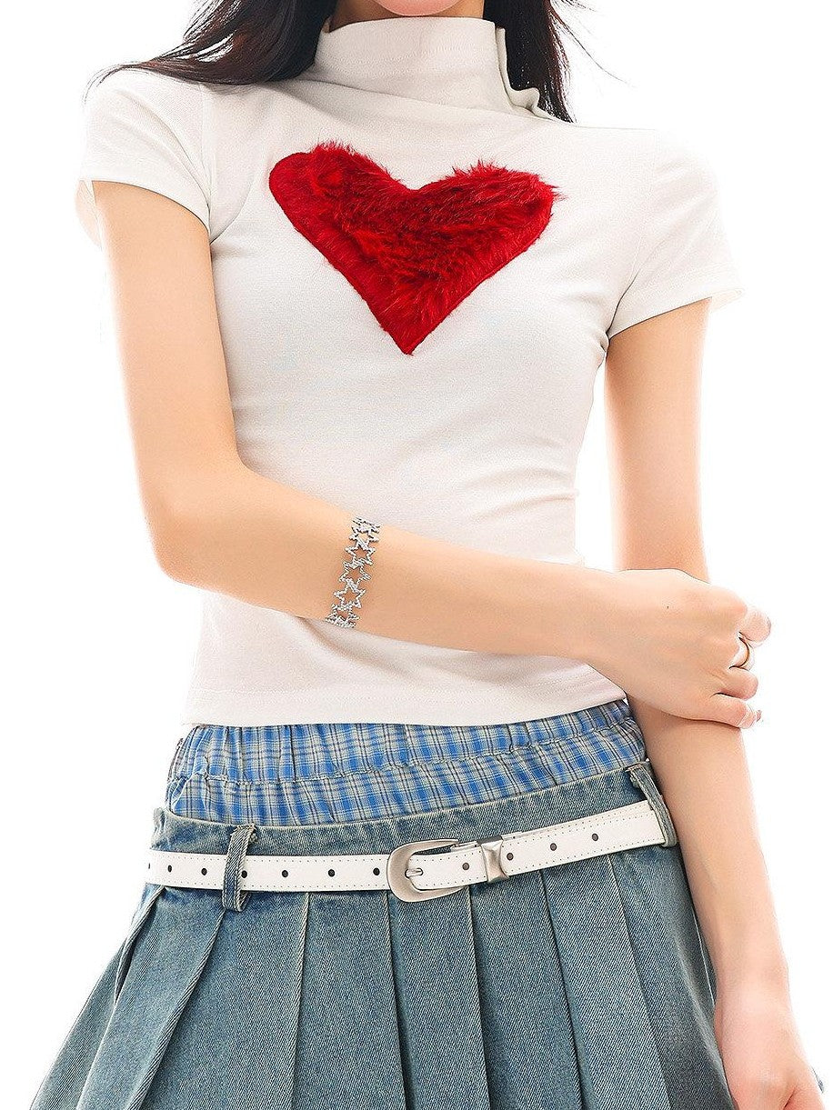 QIUQIU STUDIO Heart Print Round Neck Short Sleeve Fitted Women&