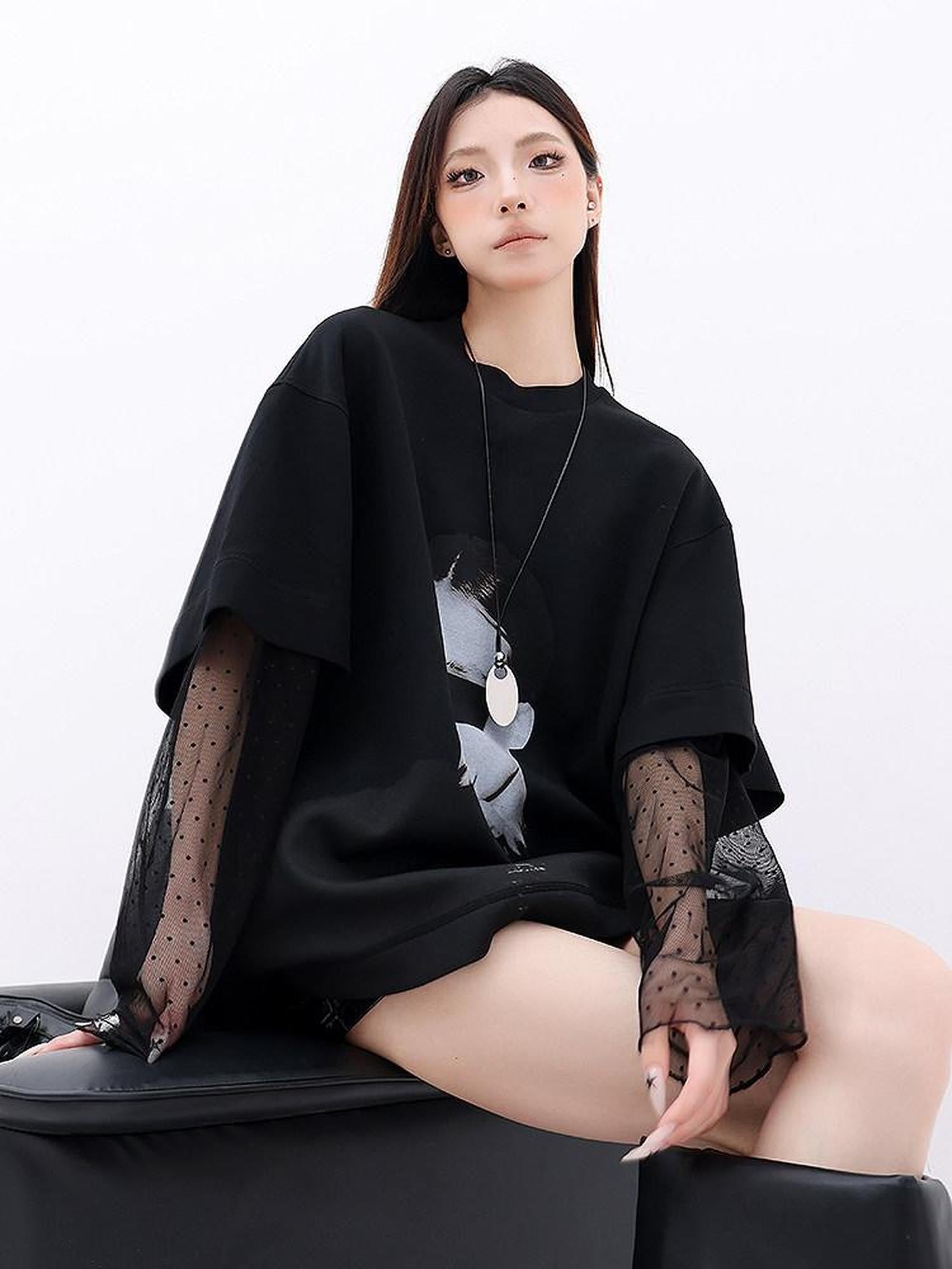 QIUQIU STUDIO Lace Patchwork Printed Round Neck Long Sleeve Women&