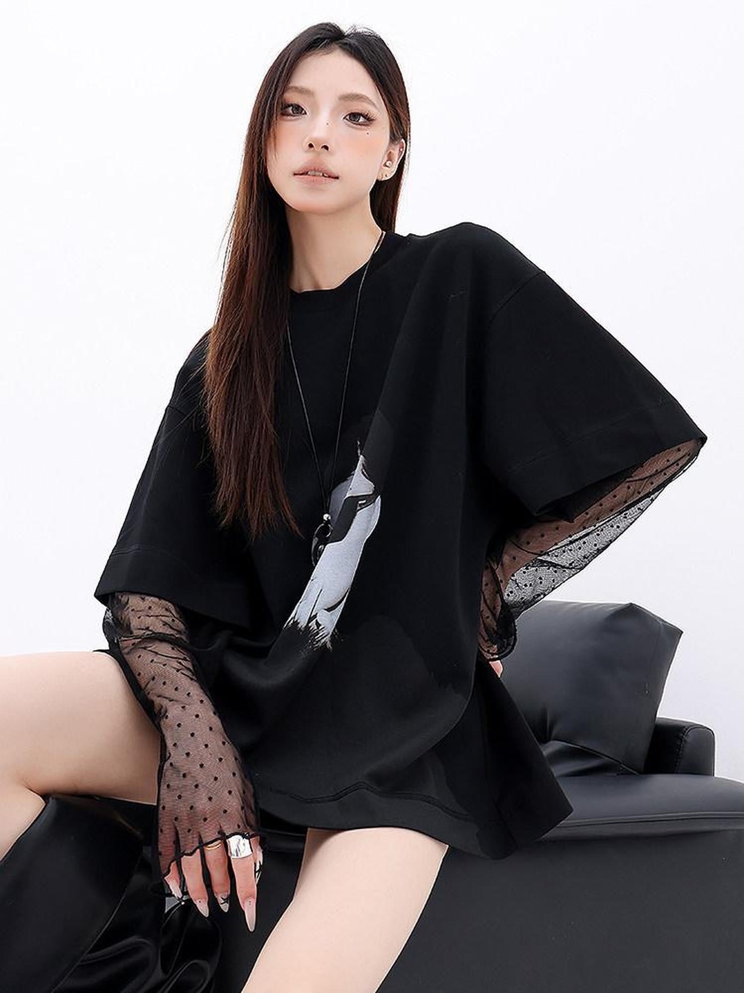 QIUQIU STUDIO Lace Patchwork Printed Round Neck Long Sleeve Women&