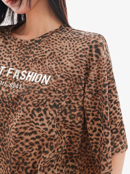 QIUQIU STUDIO Leopard Letter Print Round Neck Women&