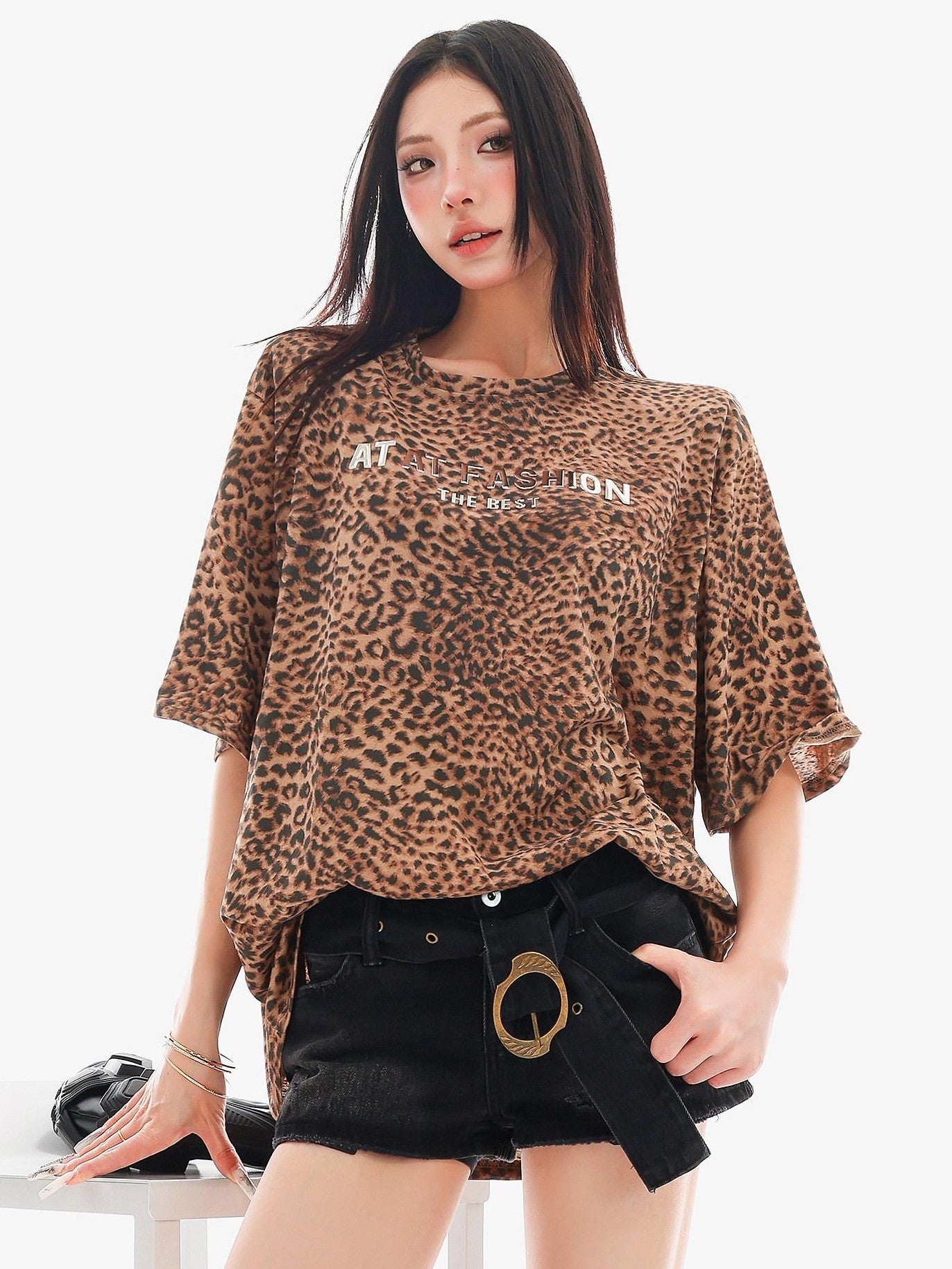 QIUQIU STUDIO Leopard Letter Print Round Neck Women&