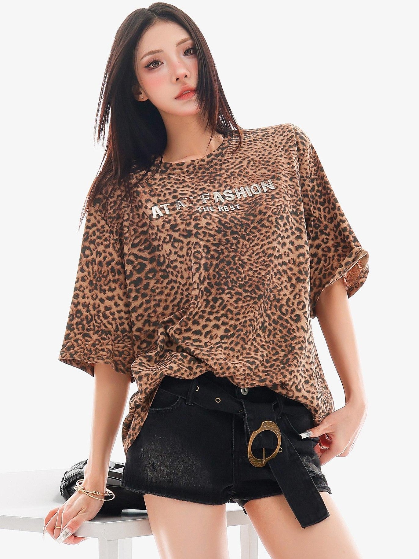 QIUQIU STUDIO Leopard Letter Print Round Neck Women&