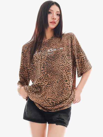 QIUQIU STUDIO Leopard Letter Print Round Neck Women&