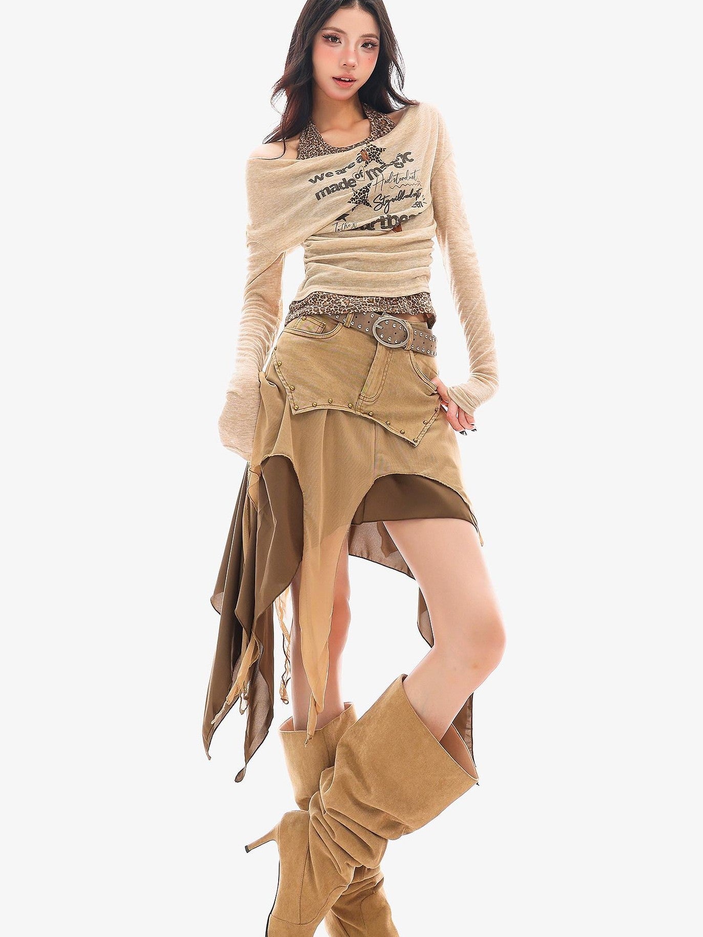 QIUQIU STUDIO Leopard Splice One Shoulder Cropped Letter Print Women&