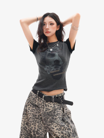 QIUQIU STUDIO Letter Portrait Print Round Neck Raglan Slim Fit Women&