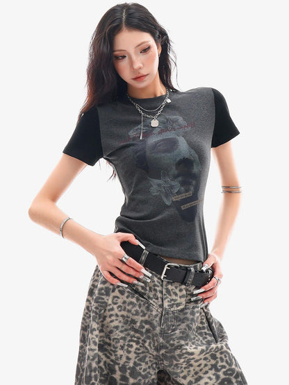 QIUQIU STUDIO Letter Portrait Print Round Neck Raglan Slim Fit Women&