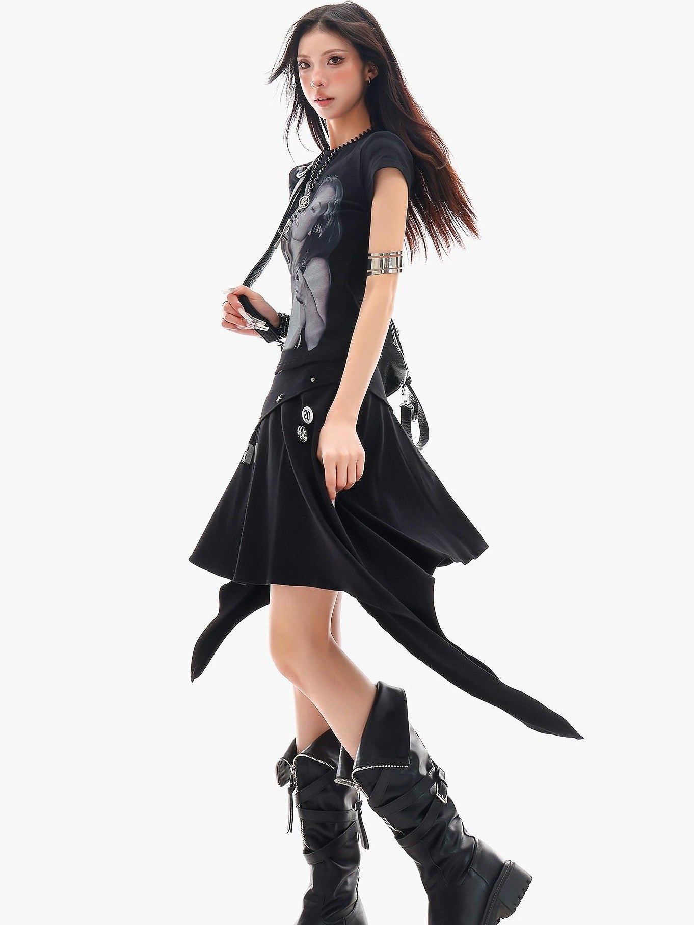 QIUQIU STUDIO Letter Print Asymmetrical Irregular Hem Women&