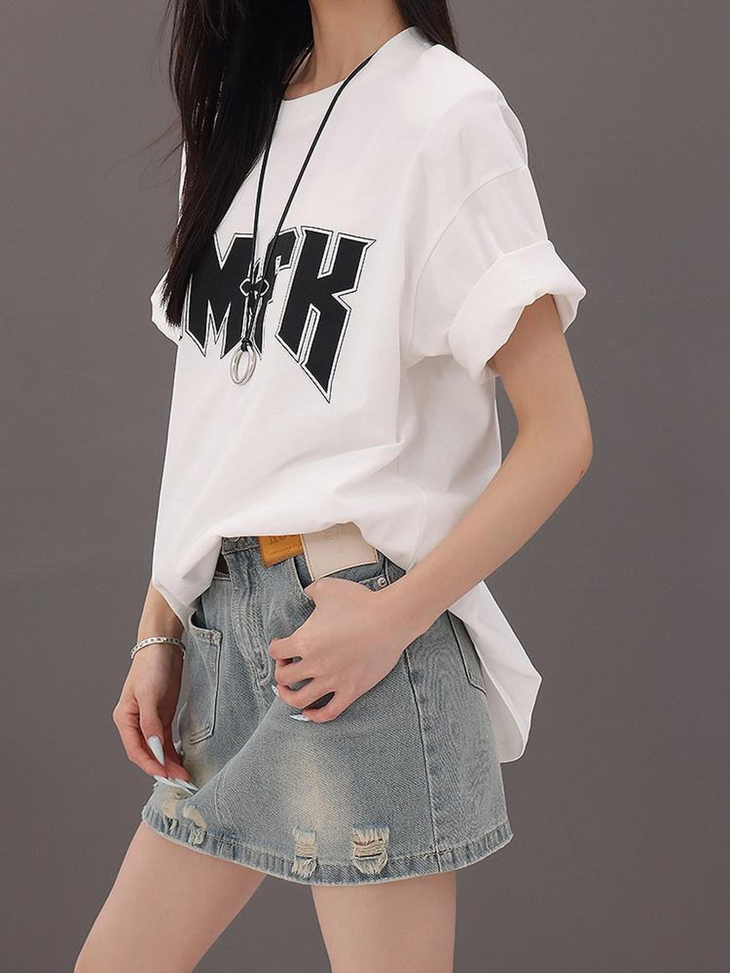 QIUQIU STUDIO Letter Print Round Neck Dropped Shoulder Short Sleeve Women&