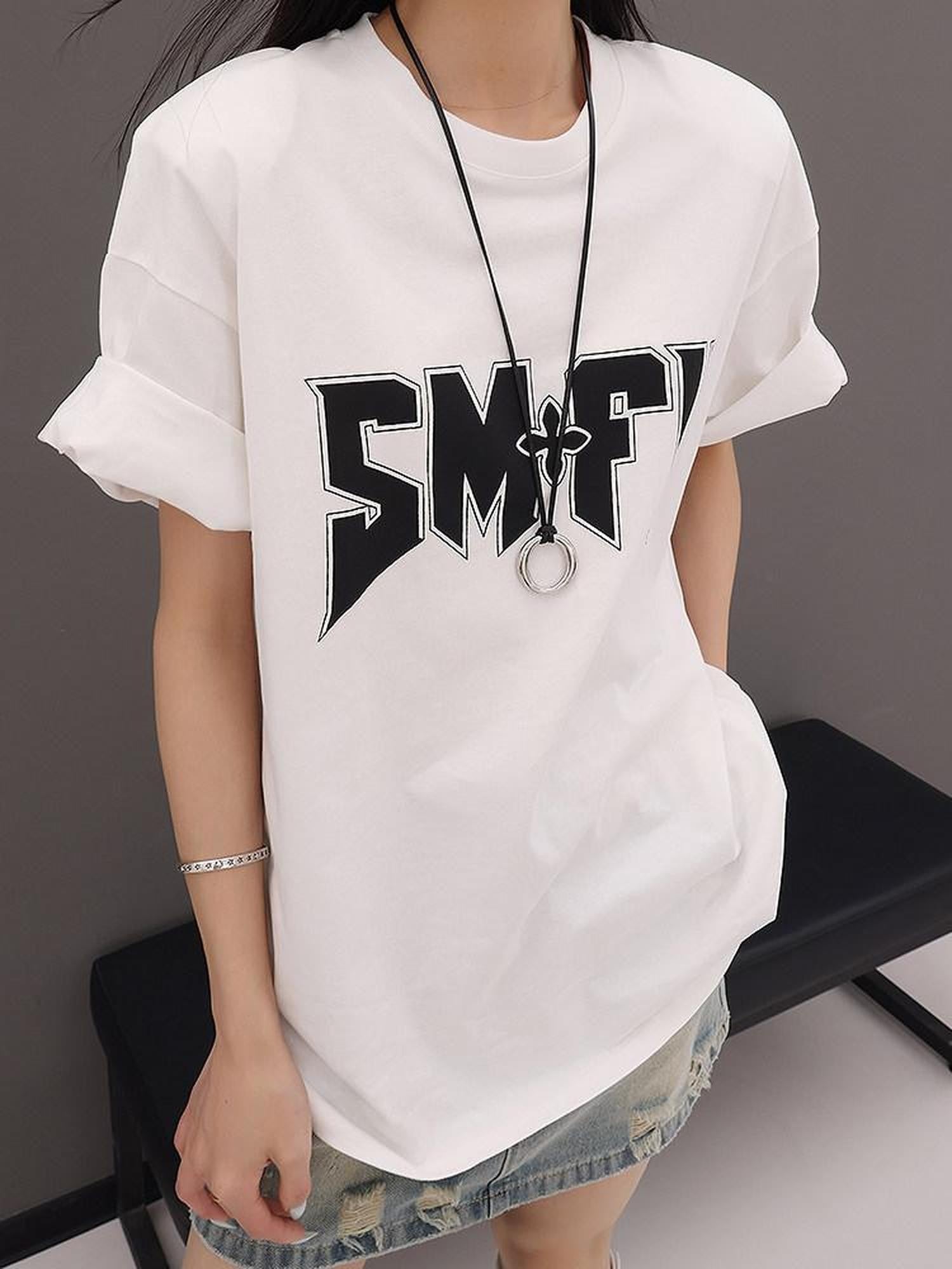 QIUQIU STUDIO Letter Print Round Neck Dropped Shoulder Short Sleeve Women&