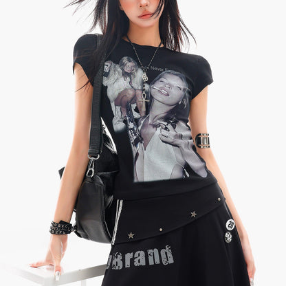 QIUQIU_STUDIO_Lettered_Character_Print_Crewneck_Slim_Fit_Waist_American_Babe_Women&