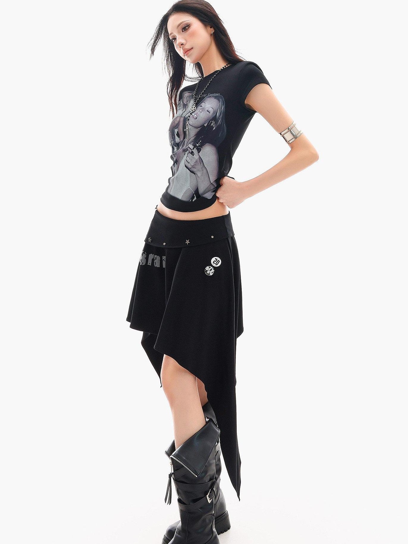 QIUQIU STUDIO Lettered Character Print Crewneck Slim Fit Waist American Babe Women&
