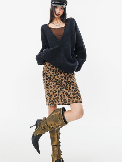 QIUQIU STUDIO Loose Fit Deep V-neck Drop Shoulder Button Knit Women&