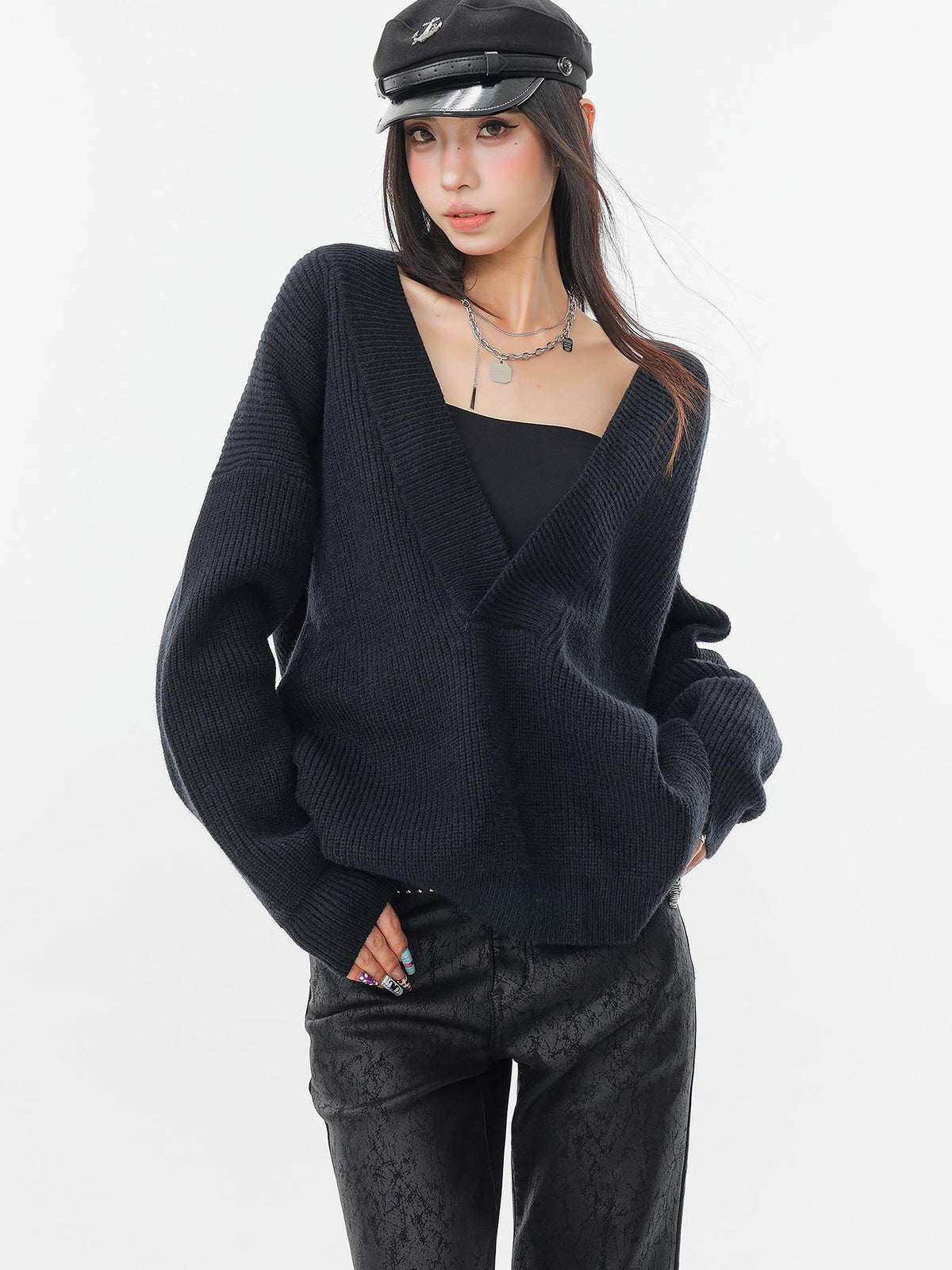 QIUQIU STUDIO Loose Fit Deep V-neck Drop Shoulder Button Knit Women&