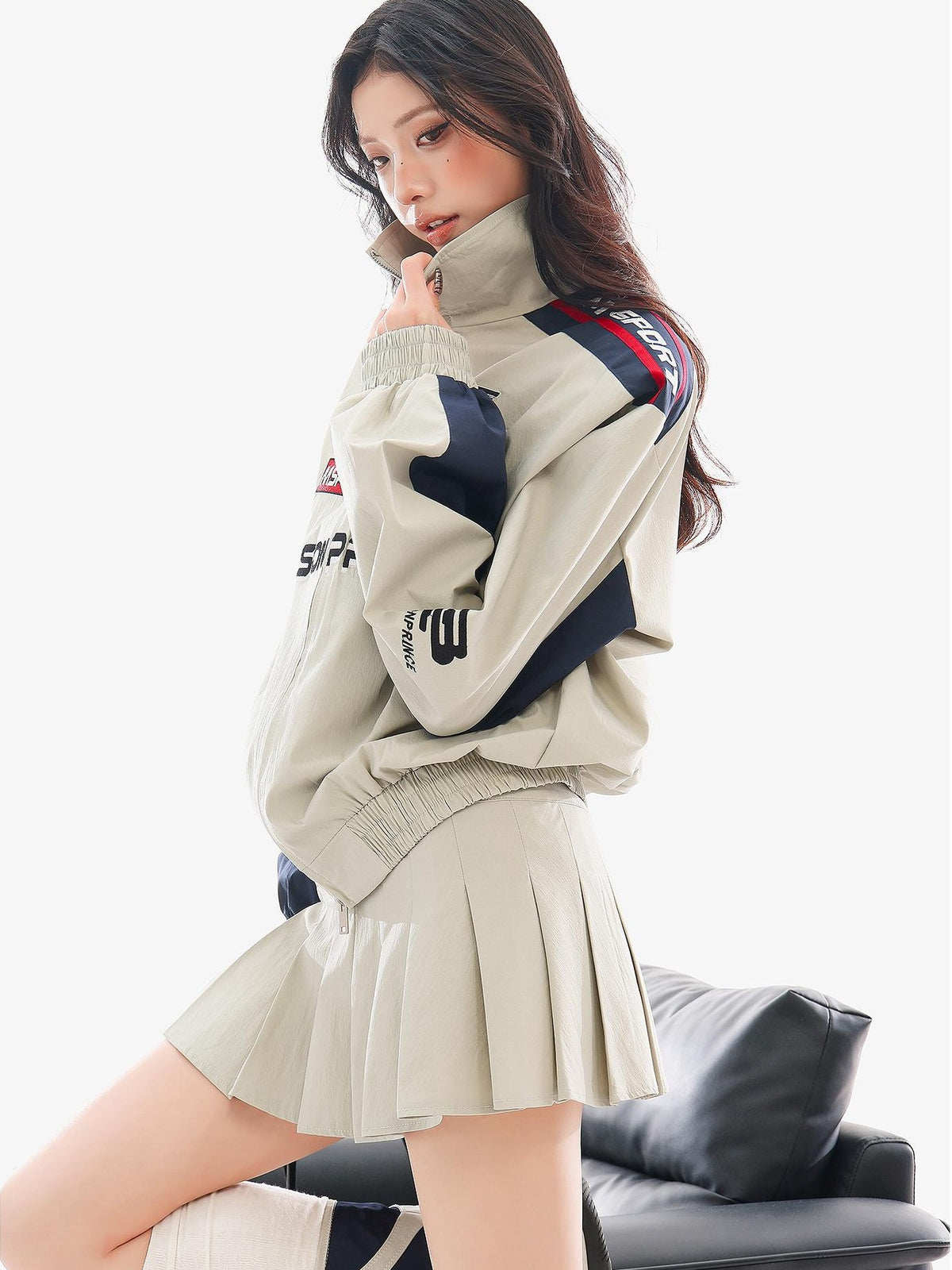 QIUQIU STUDIO Loose Fit Stand Collar Zip Up Women&