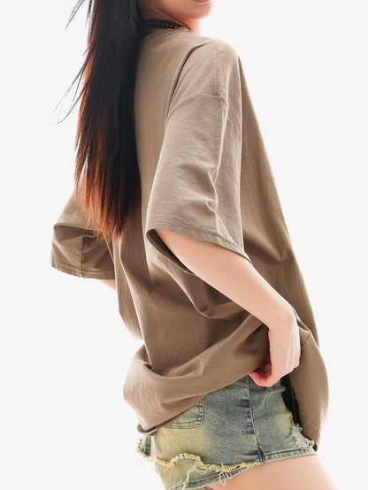 QIUQIU STUDIO Mocha Gray American Letter Print Round Neck Women&